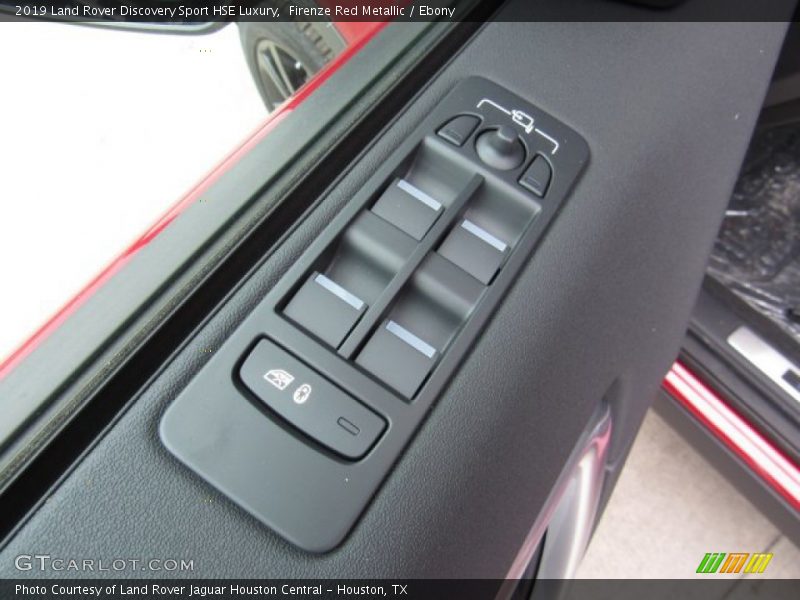 Controls of 2019 Discovery Sport HSE Luxury