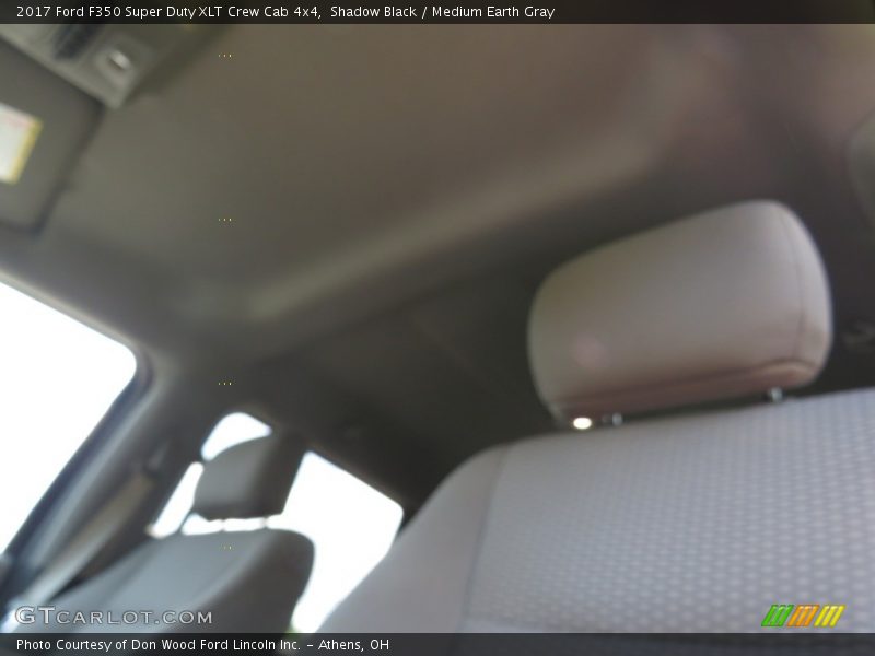 Shadow Black / Medium Earth Gray 2017 Ford F350 Super Duty XLT Crew Cab 4x4