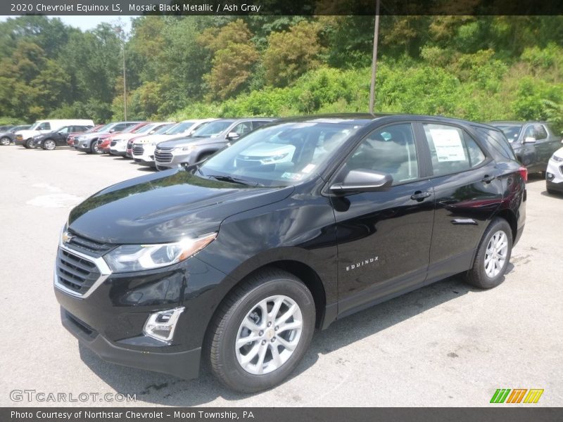 Front 3/4 View of 2020 Equinox LS