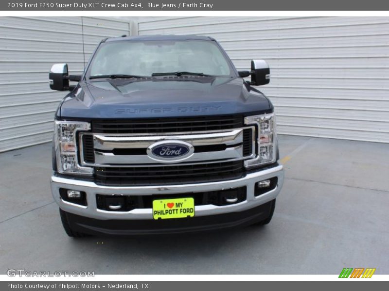 Blue Jeans / Earth Gray 2019 Ford F250 Super Duty XLT Crew Cab 4x4
