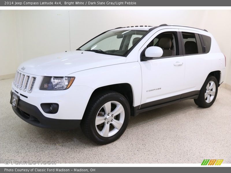 Bright White / Dark Slate Gray/Light Pebble 2014 Jeep Compass Latitude 4x4