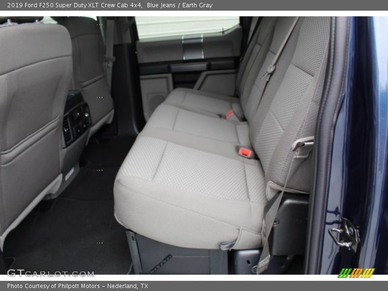 Blue Jeans / Earth Gray 2019 Ford F250 Super Duty XLT Crew Cab 4x4