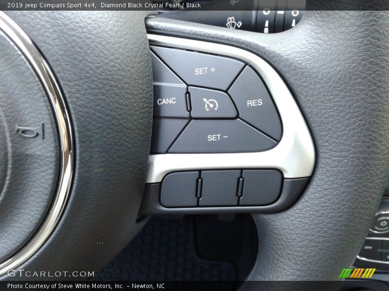 Diamond Black Crystal Pearl / Black 2019 Jeep Compass Sport 4x4