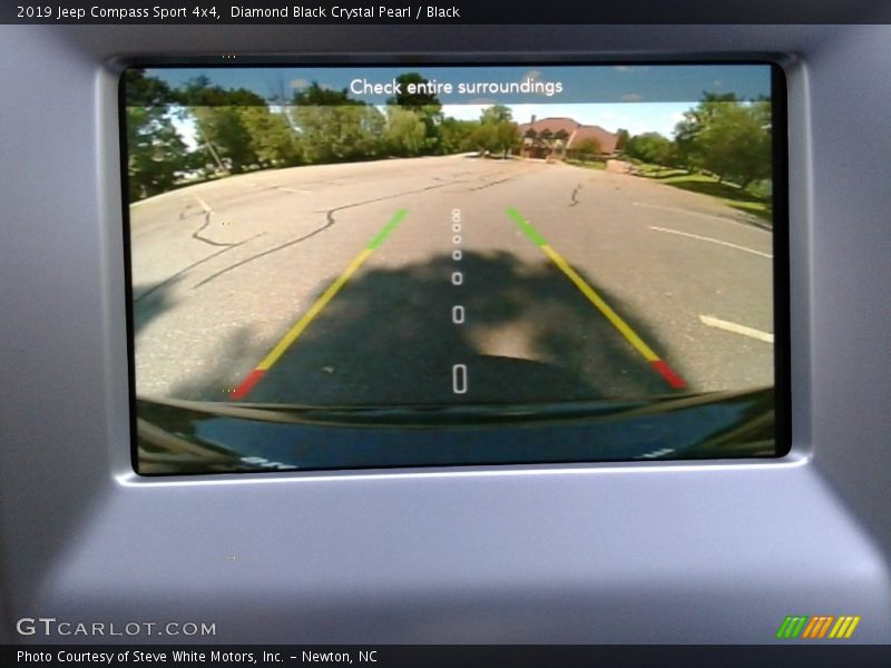 Diamond Black Crystal Pearl / Black 2019 Jeep Compass Sport 4x4