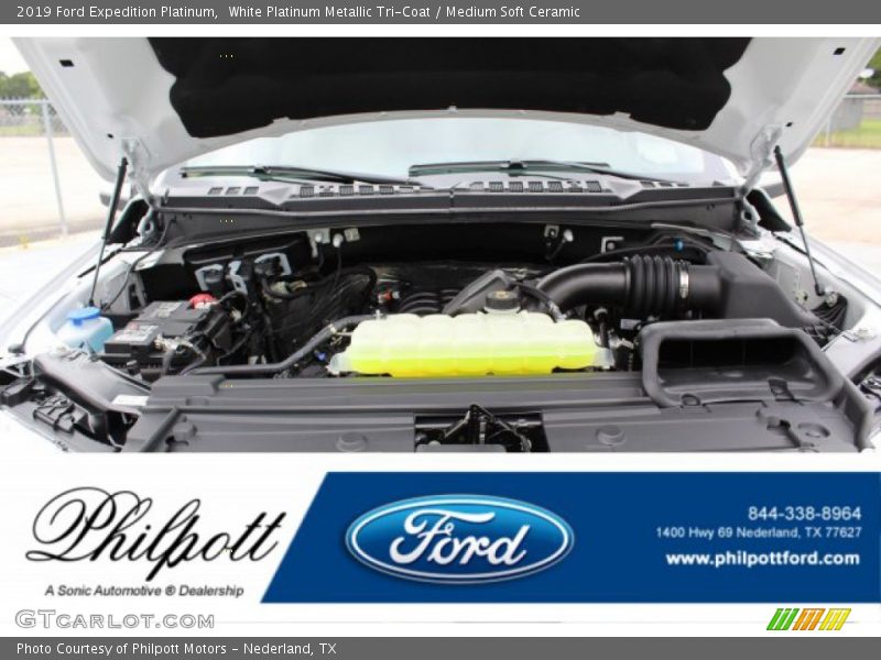 White Platinum Metallic Tri-Coat / Medium Soft Ceramic 2019 Ford Expedition Platinum