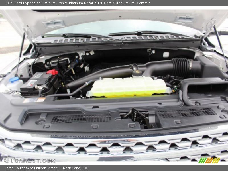  2019 Expedition Platinum Engine - 3.5 Liter PFDI Twin-Turbocharged DOHC 24-Valve EcoBoost V6