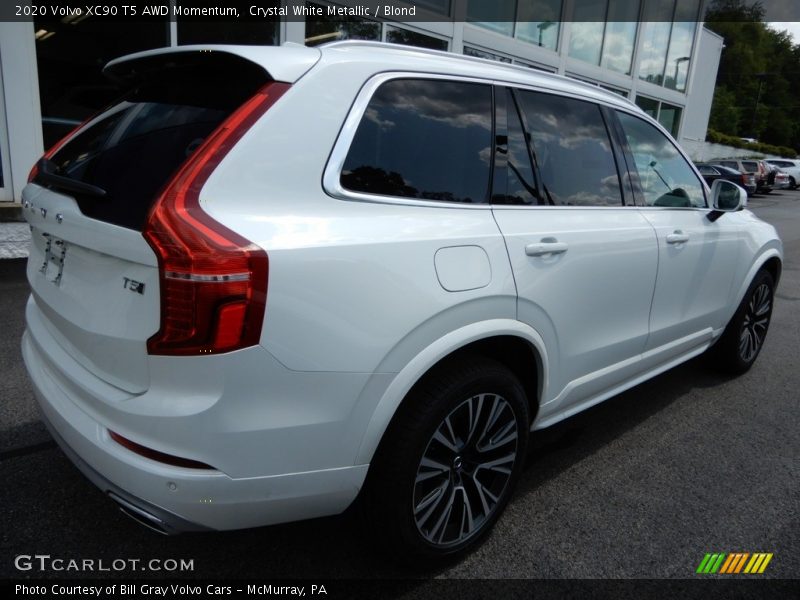 Crystal White Metallic / Blond 2020 Volvo XC90 T5 AWD Momentum
