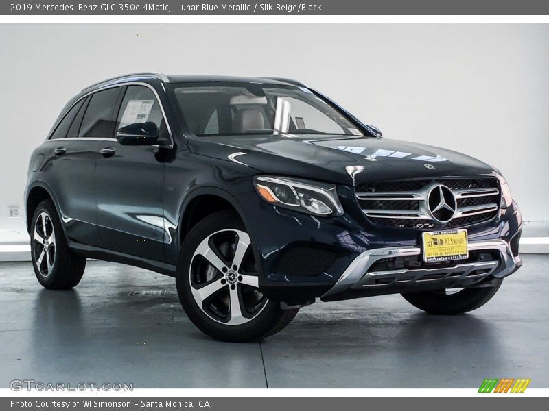 Lunar Blue Metallic / Silk Beige/Black 2019 Mercedes-Benz GLC 350e 4Matic