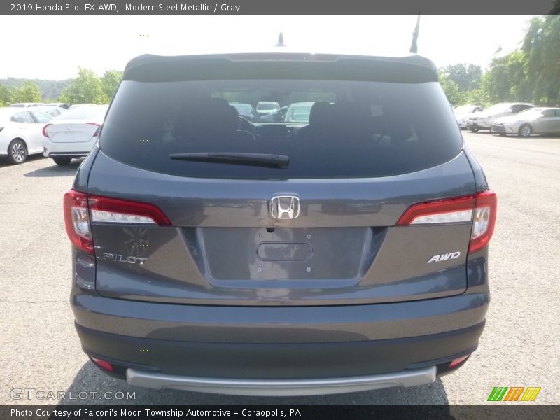 Modern Steel Metallic / Gray 2019 Honda Pilot EX AWD