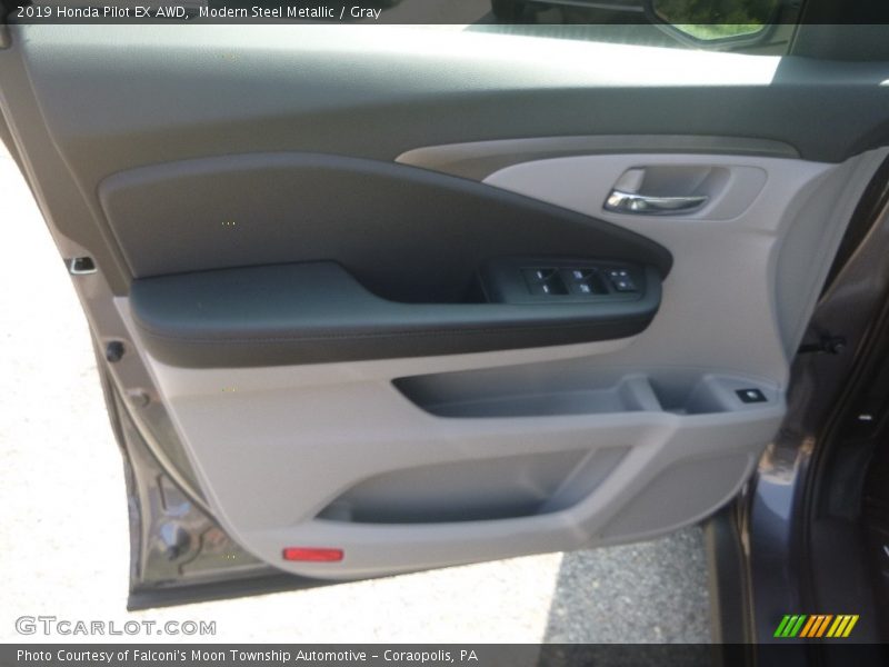 Modern Steel Metallic / Gray 2019 Honda Pilot EX AWD