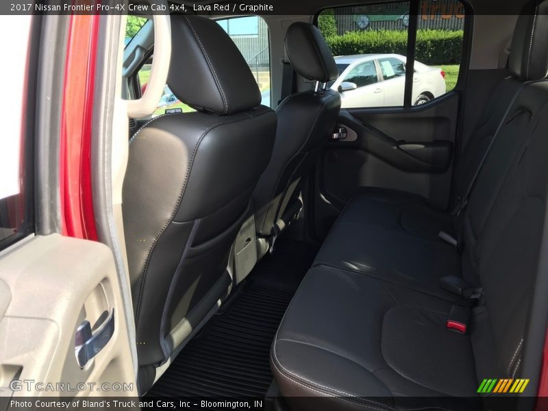 Lava Red / Graphite 2017 Nissan Frontier Pro-4X Crew Cab 4x4
