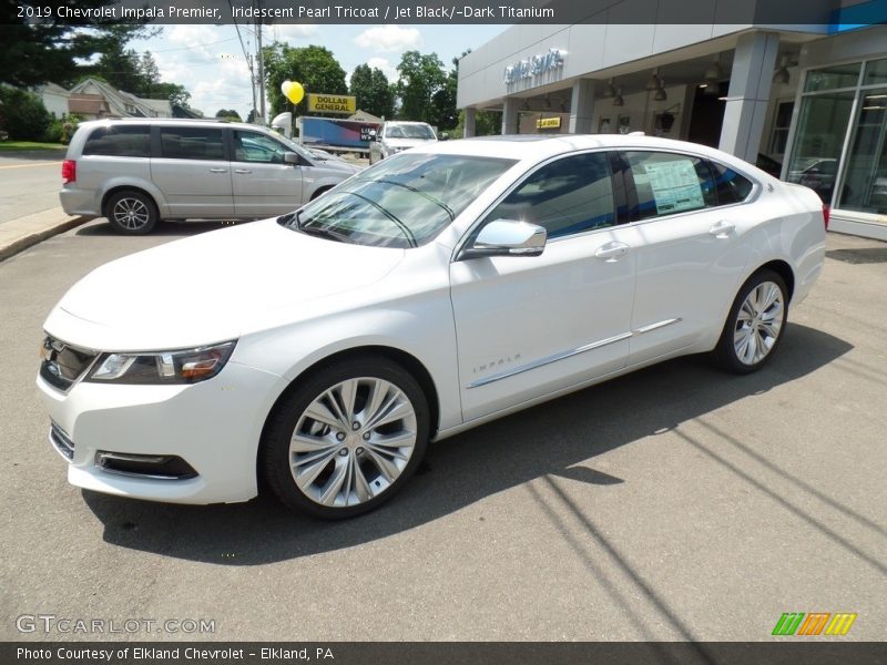 Iridescent Pearl Tricoat / Jet Black/­Dark Titanium 2019 Chevrolet Impala Premier