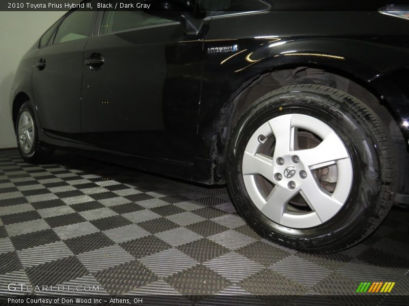 Black / Dark Gray 2010 Toyota Prius Hybrid III