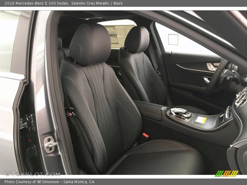 Selenite Grey Metallic / Black 2019 Mercedes-Benz E 300 Sedan