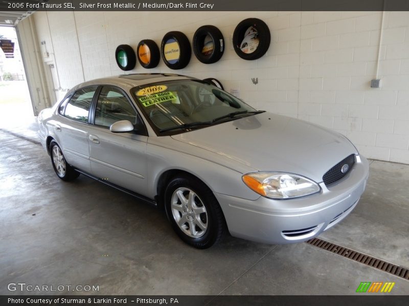 Silver Frost Metallic / Medium/Dark Flint Grey 2006 Ford Taurus SEL