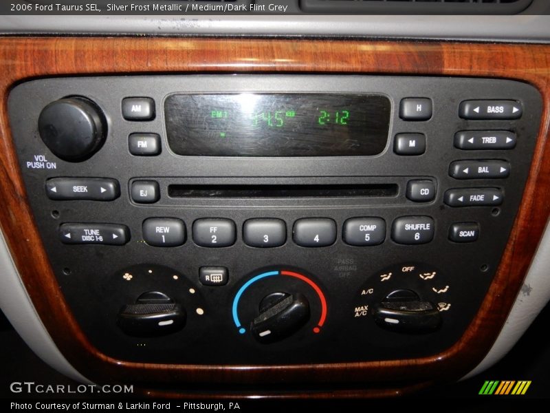 Silver Frost Metallic / Medium/Dark Flint Grey 2006 Ford Taurus SEL