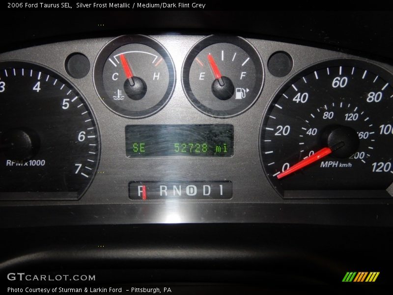 Silver Frost Metallic / Medium/Dark Flint Grey 2006 Ford Taurus SEL
