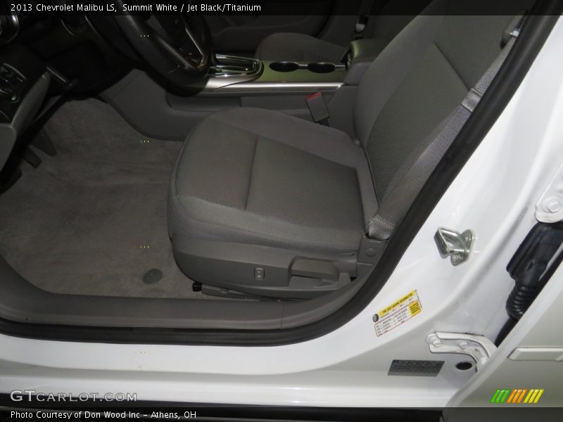 Summit White / Jet Black/Titanium 2013 Chevrolet Malibu LS