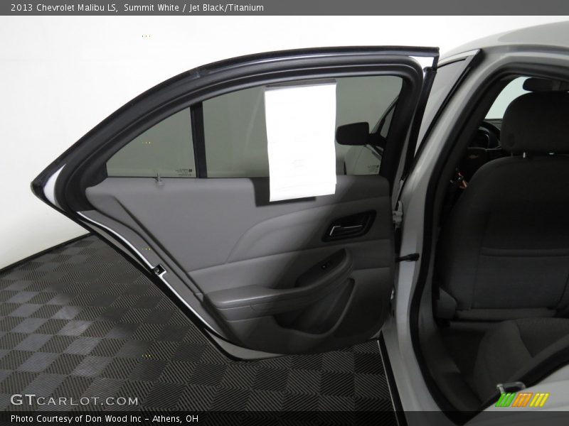 Summit White / Jet Black/Titanium 2013 Chevrolet Malibu LS