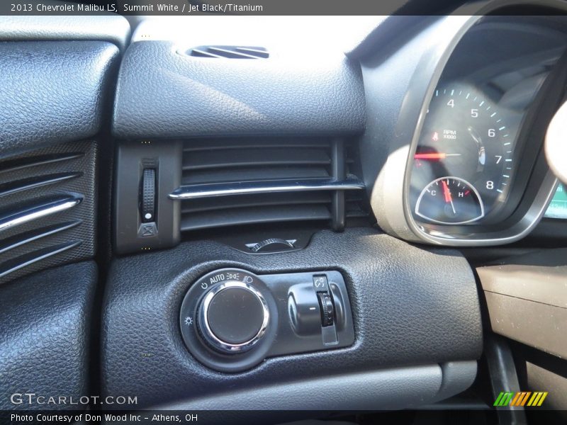 Summit White / Jet Black/Titanium 2013 Chevrolet Malibu LS