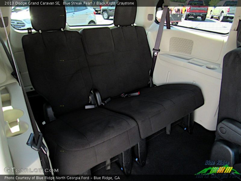 Blue Streak Pearl / Black/Light Graystone 2013 Dodge Grand Caravan SE