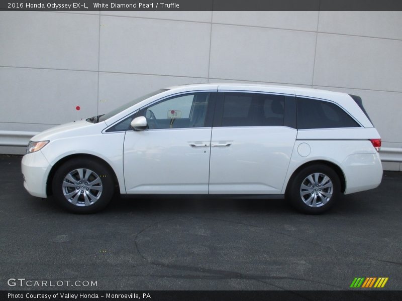 White Diamond Pearl / Truffle 2016 Honda Odyssey EX-L