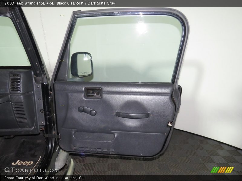 Black Clearcoat / Dark Slate Gray 2003 Jeep Wrangler SE 4x4