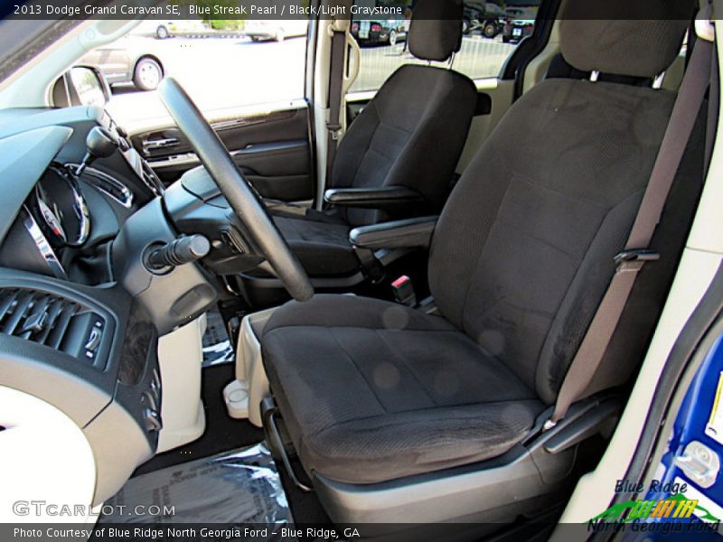 Blue Streak Pearl / Black/Light Graystone 2013 Dodge Grand Caravan SE
