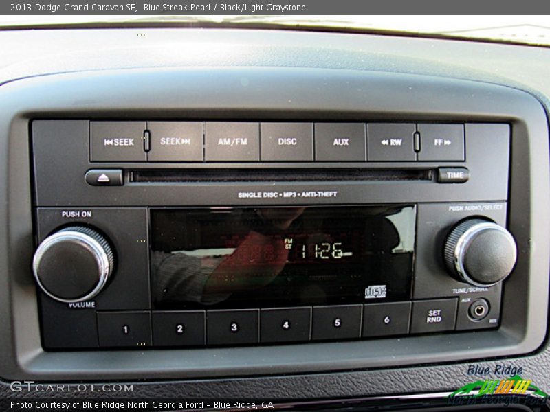 Blue Streak Pearl / Black/Light Graystone 2013 Dodge Grand Caravan SE