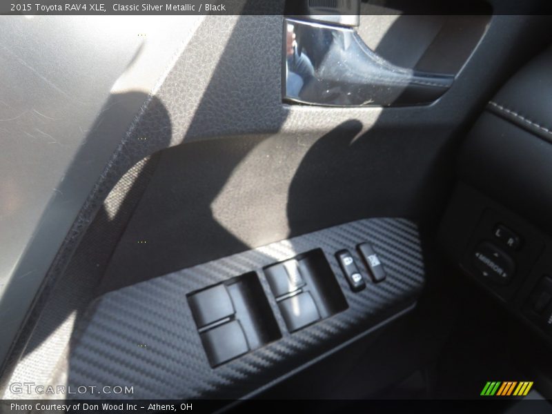 Classic Silver Metallic / Black 2015 Toyota RAV4 XLE