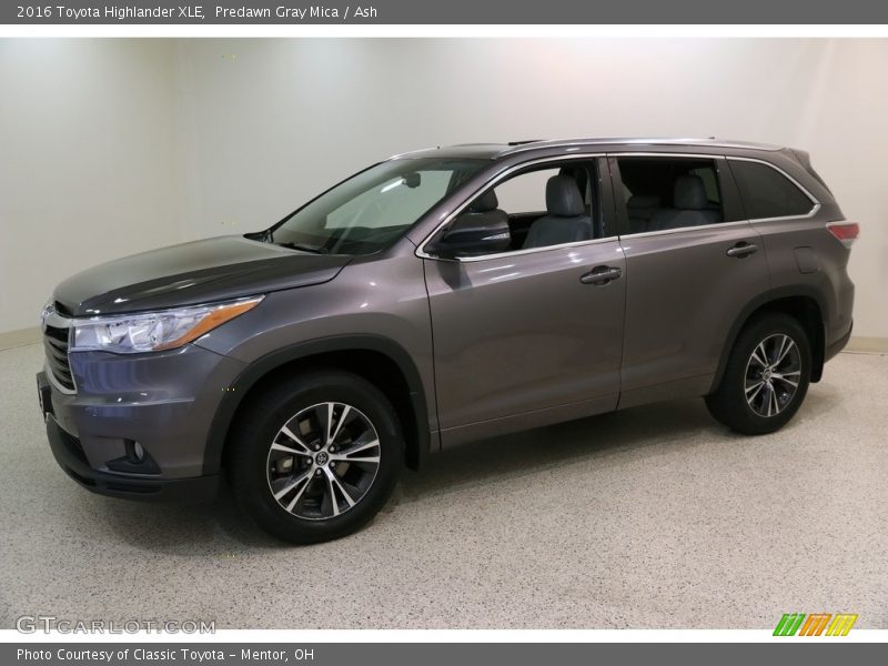 Predawn Gray Mica / Ash 2016 Toyota Highlander XLE