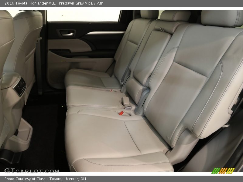 Predawn Gray Mica / Ash 2016 Toyota Highlander XLE