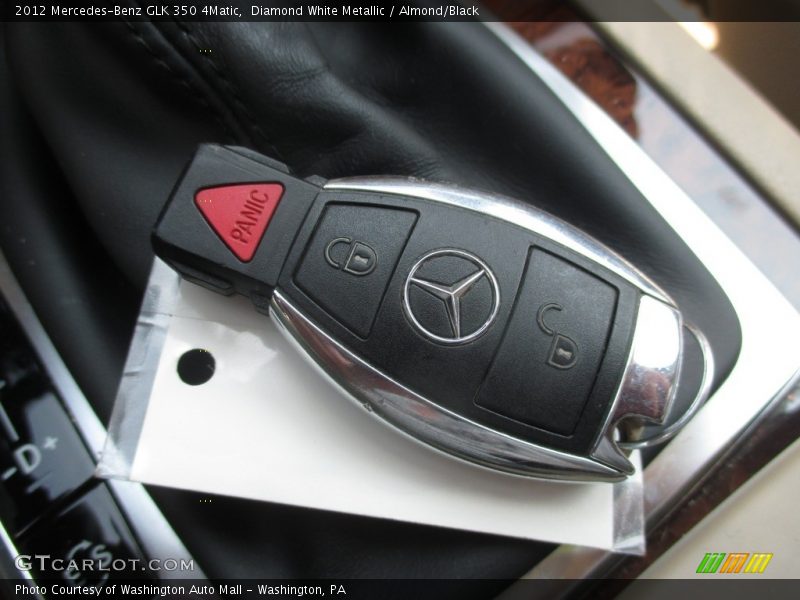 Diamond White Metallic / Almond/Black 2012 Mercedes-Benz GLK 350 4Matic