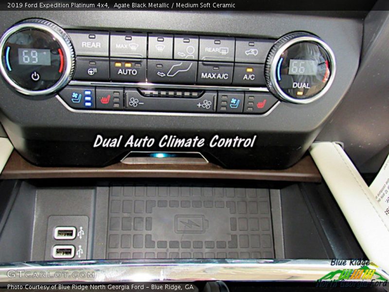 Agate Black Metallic / Medium Soft Ceramic 2019 Ford Expedition Platinum 4x4