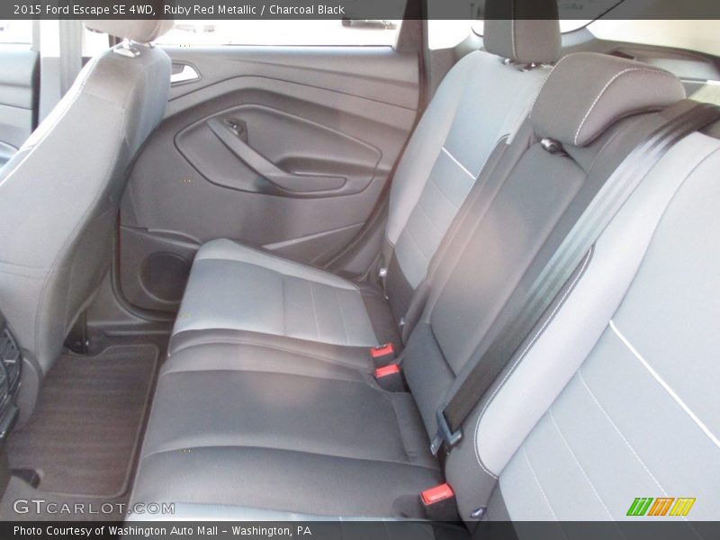 Ruby Red Metallic / Charcoal Black 2015 Ford Escape SE 4WD
