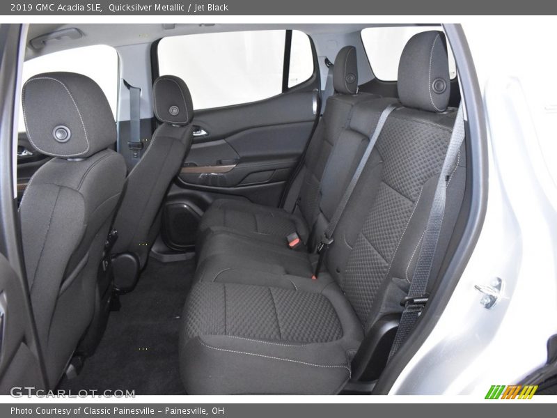 Quicksilver Metallic / Jet Black 2019 GMC Acadia SLE