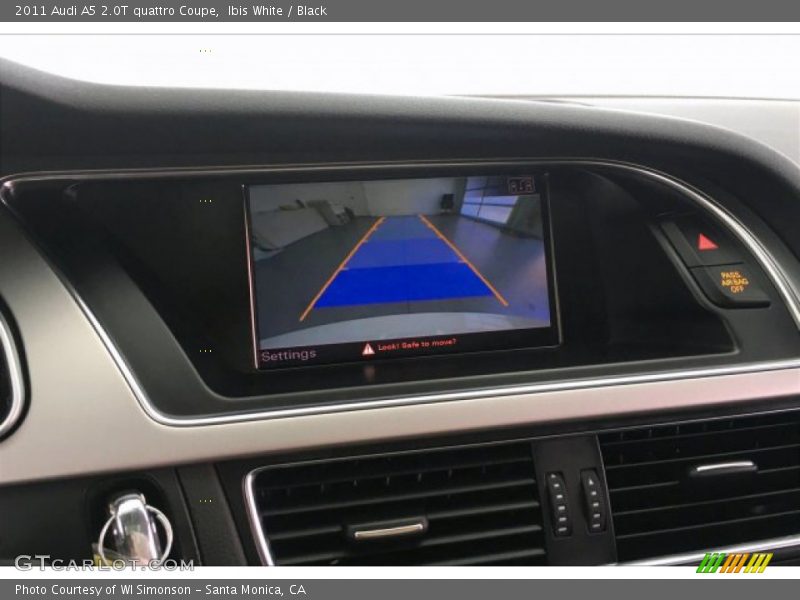 Ibis White / Black 2011 Audi A5 2.0T quattro Coupe