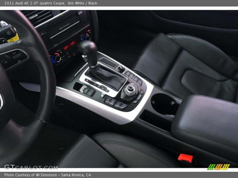 Ibis White / Black 2011 Audi A5 2.0T quattro Coupe