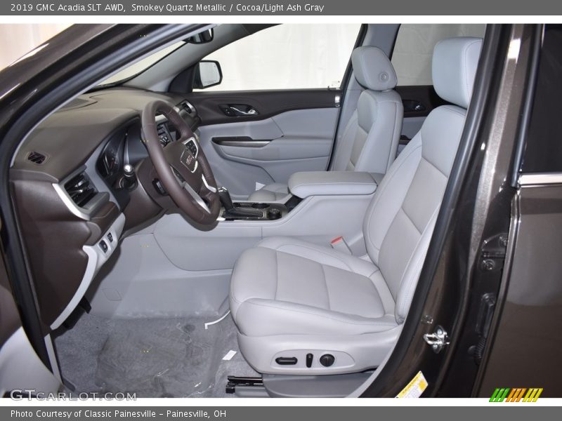 Smokey Quartz Metallic / Cocoa/Light Ash Gray 2019 GMC Acadia SLT AWD
