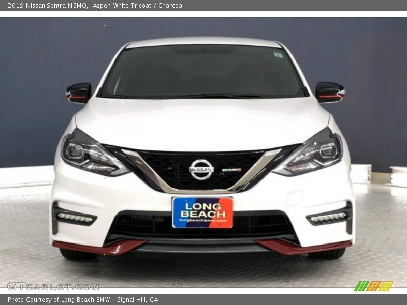 Aspen White Tricoat / Charcoal 2019 Nissan Sentra NISMO