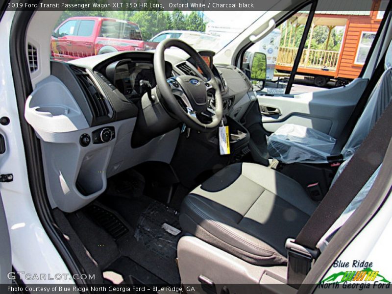 Oxford White / Charcoal black 2019 Ford Transit Passenger Wagon XLT 350 HR Long