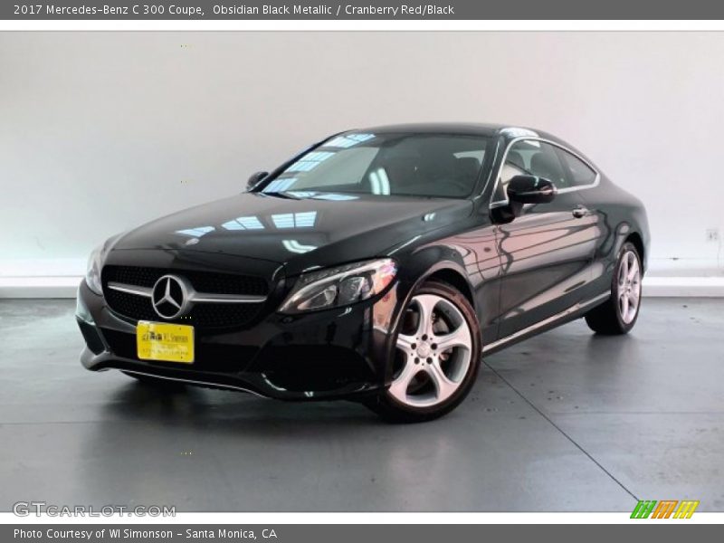 Front 3/4 View of 2017 C 300 Coupe