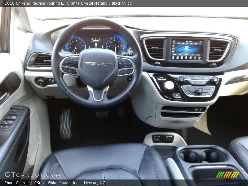Granite Crystal Metallic / Black/Alloy 2018 Chrysler Pacifica Touring L
