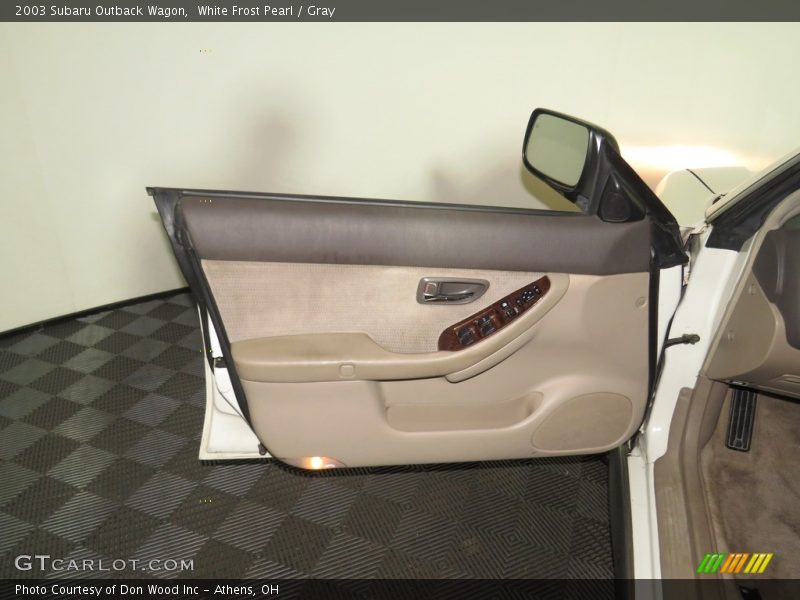 White Frost Pearl / Gray 2003 Subaru Outback Wagon