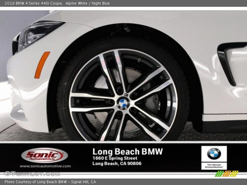 Alpine White / Night Blue 2019 BMW 4 Series 440i Coupe