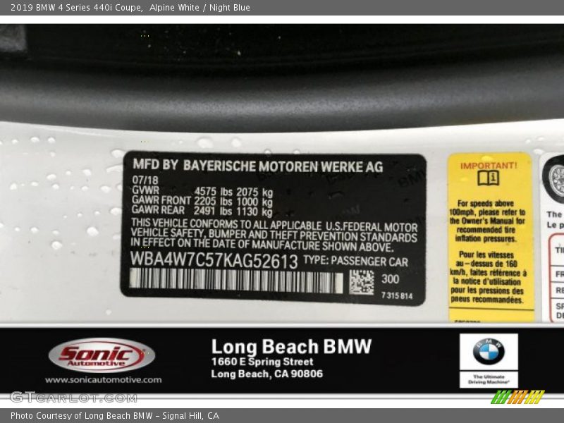 Alpine White / Night Blue 2019 BMW 4 Series 440i Coupe