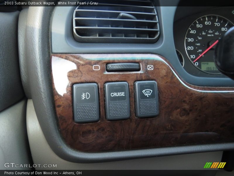 White Frost Pearl / Gray 2003 Subaru Outback Wagon