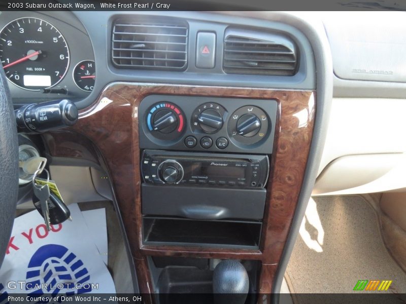 White Frost Pearl / Gray 2003 Subaru Outback Wagon