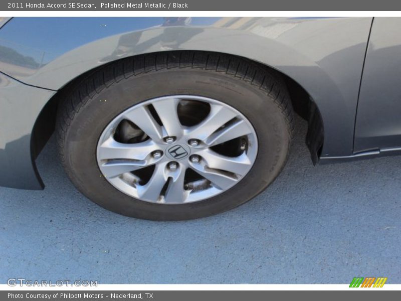 Polished Metal Metallic / Black 2011 Honda Accord SE Sedan