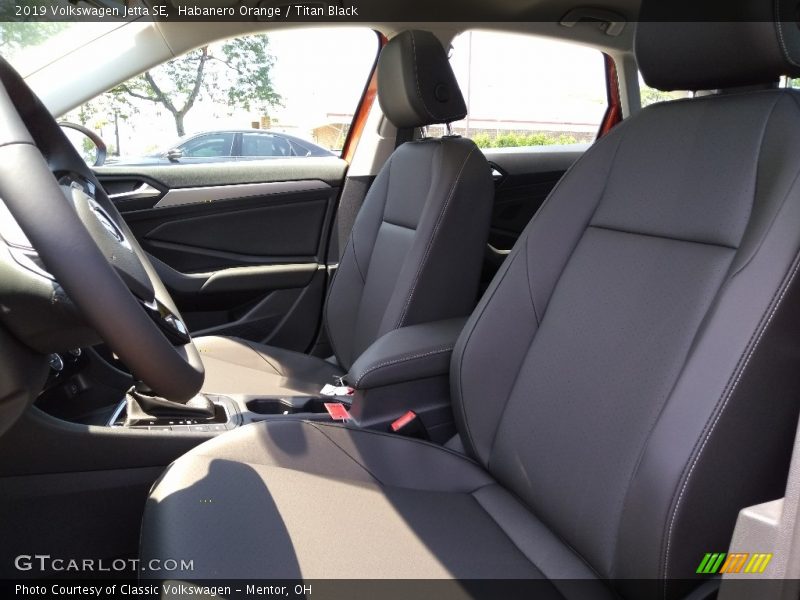 Habanero Orange / Titan Black 2019 Volkswagen Jetta SE